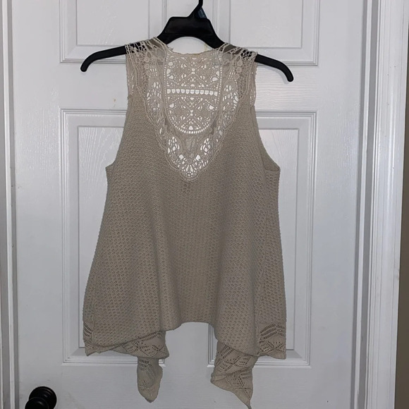 Red Camel Crochet Sleeveless Cardigan Size L - Picture 2 of 3